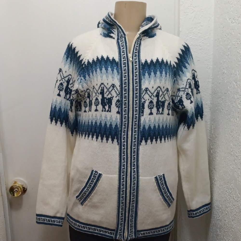 Peruvian Unisex Handmade Alpaca Full Zip Hooded Sweater.